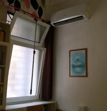 Rita Room-2